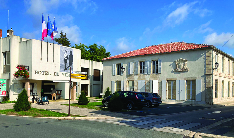 La mairie de Luçon